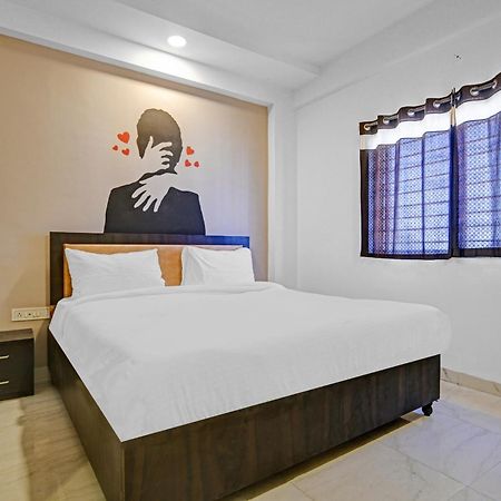 Collection O The Eternity Near Lig Sqaure Hotell Indore Eksteriør bilde